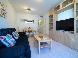 TV - Topacio I by Interhome (Calpe/Calp)