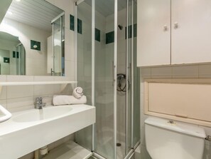 Bathroom - Chalet Club (Val Claret) by Interhome (Tignes)