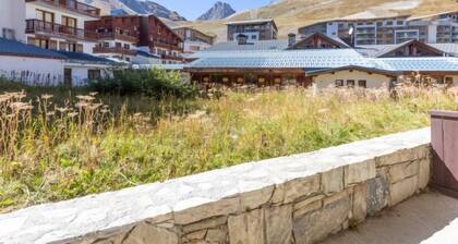 Chalet Club (Val Claret) by Interhome