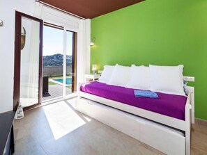 4 Schlafzimmer, Bügeleisen/Bügelbrett, kostenloses Internet