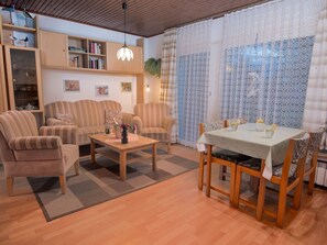 Dining - Windrad by Interhome (Norddeich)