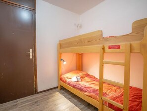 1 bedroom, Internet