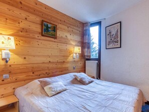 1 bedroom, Internet - Chanteneige 505 by Interhome (Les Menuires)