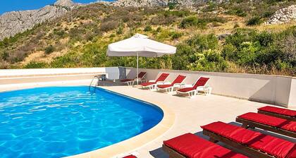 Meridiana by Interhome