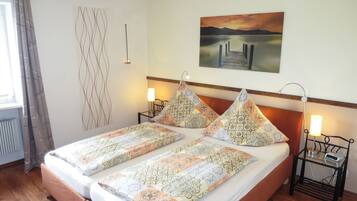 2 bedrooms, internet