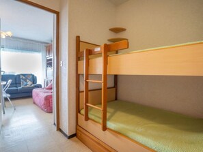 1 bedroom, internet