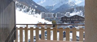 Dents Rousses H2 by Interhome