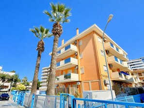 Exterior - Azzurra by Interhome (San Benedetto del Tronto)