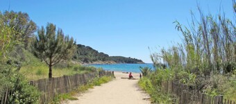 Les Mas de Gigaro by Interhome