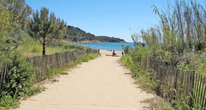Les Mas de Gigaro by Interhome