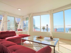 TV - Vistas sobre el mar by Interhome (Benidorm)