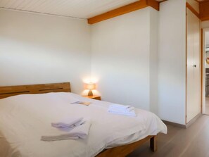 3 bedrooms, WiFi