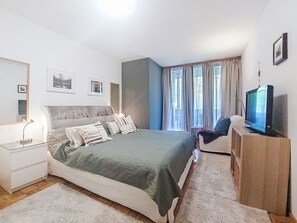 2 bedrooms, Internet