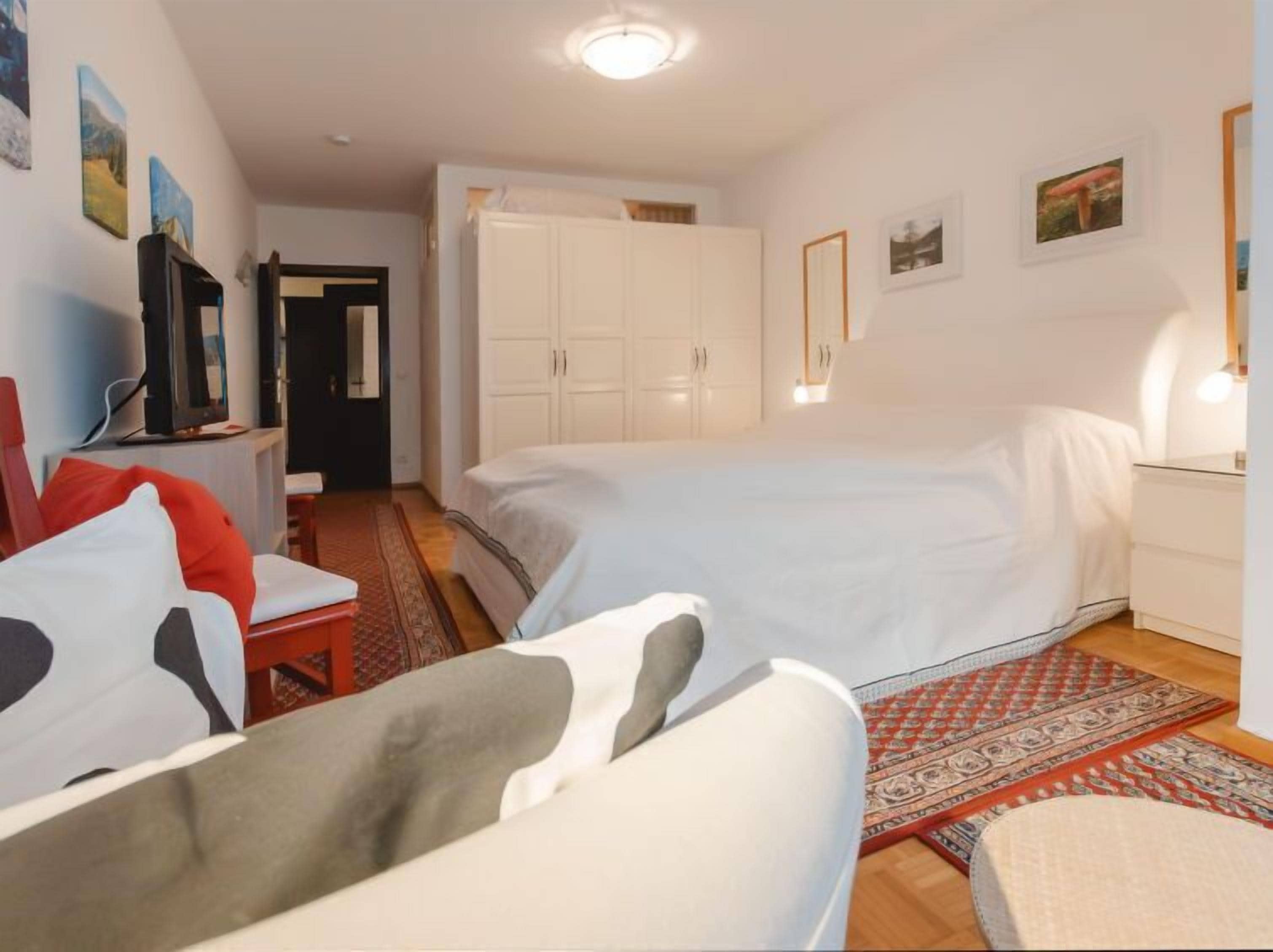 2 Schlafzimmer, Internetzugang