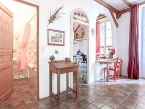 Unclassified image, 5 of 20, button - Miralheti by Interhome (Nice)