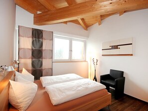 1 Schlafzimmer, Schreibtisch, Internetzugang