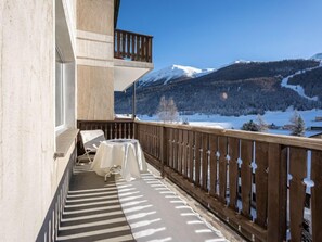 Outdoor dining - Chesa Clüs 6 by Interhome (Zuoz)