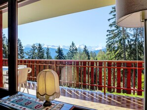 Outdoor dining - Les Faverges 5 by Interhome (Crans-Montana)
