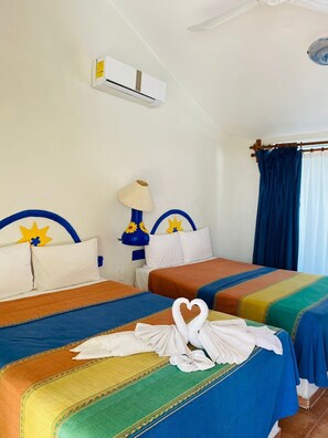 Classic Room | 1 bedroom, in-room safe, blackout drapes, soundproofing - Hotel Boutique Eden Costa (Santa María Huatulco)