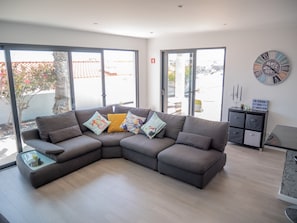 Smart TV - Villa A Casa do Gois  (Vila Baleira - Porto Santo)