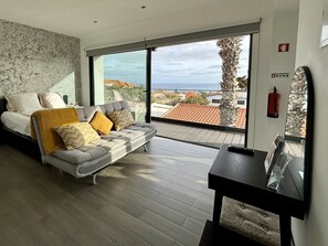 4 Schlafzimmer, schallisolierte Zimmer, Bügeleisen/Bügelbrett