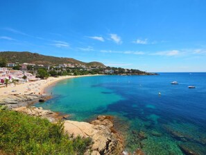 Ubicación cercana a la playa