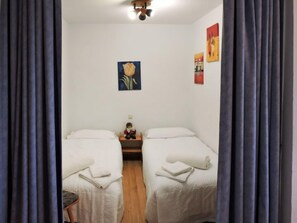 1 bedroom