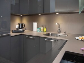 Fridge, microwave, dishwasher, toaster