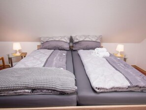 2 bedrooms, free internet - Schonerweg by Interhome (Norddeich)