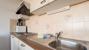 Fridge, oven, toaster, high chair - Studio 705 with seaview by Interhome (Bredene)