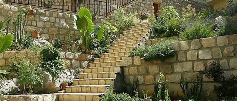 Jardines del alojamiento