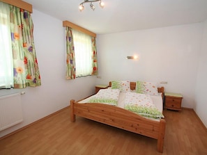 2 Schlafzimmer, Internetzugang