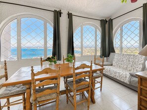 Dining - Villa Cecilia by Interhome (Roses)