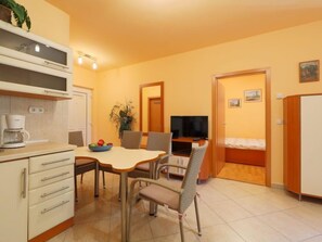 Interior - Catalpa by Interhome (Balatonföldvár)