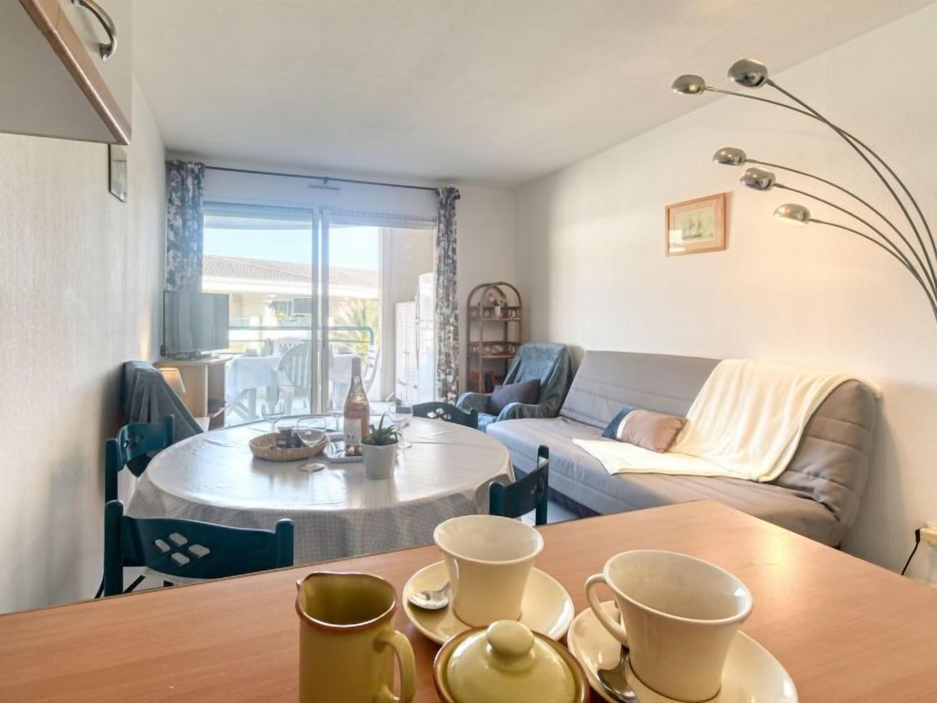 Le Cesarée By Interhome - Fréjus