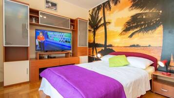 3 bedrooms, internet