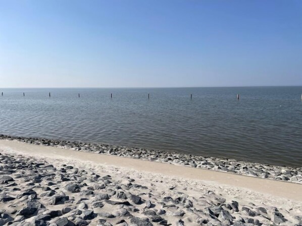 Vlak bij het strand