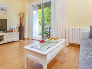 TV - Buenos Aires by Interhome (Lloret de Mar)