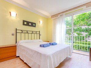 2 Schlafzimmer, Bügeleisen/Bügelbrett, Internetzugang