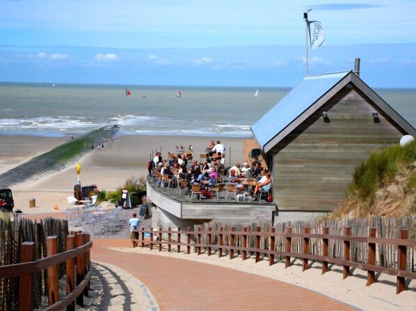 Uitzicht op strand/zee