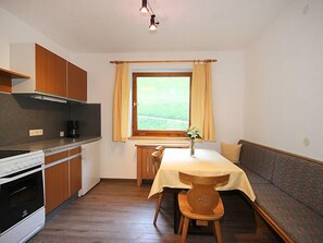 Fridge, oven, dishwasher, high chair - Dornauer by Interhome (Aschau im Zillertal)