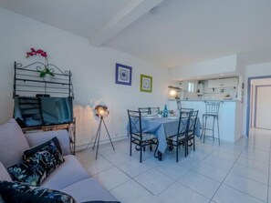 Dining - Nautica by Interhome (Le Barcarès)