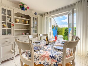 Dining - Les Dunes by Interhome (Quiberon)