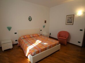 3 bedrooms, Internet