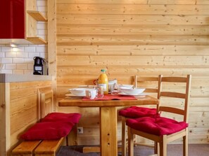 Dining - Le Pramecou (Val Claret) by Interhome (Tignes)