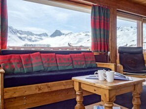 Interior - La Grande Casse (Lavachet) by Interhome (Tignes)