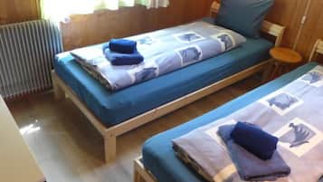 3 Schlafzimmer, Schreibtisch, kostenloses Internet