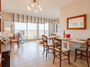 Dining - Les Terrasses du Casino by Interhome (Cabourg)