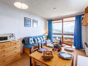 TV - Lunik Orion by Interhome (Le Corbier)