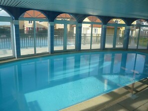 Piscine couverte